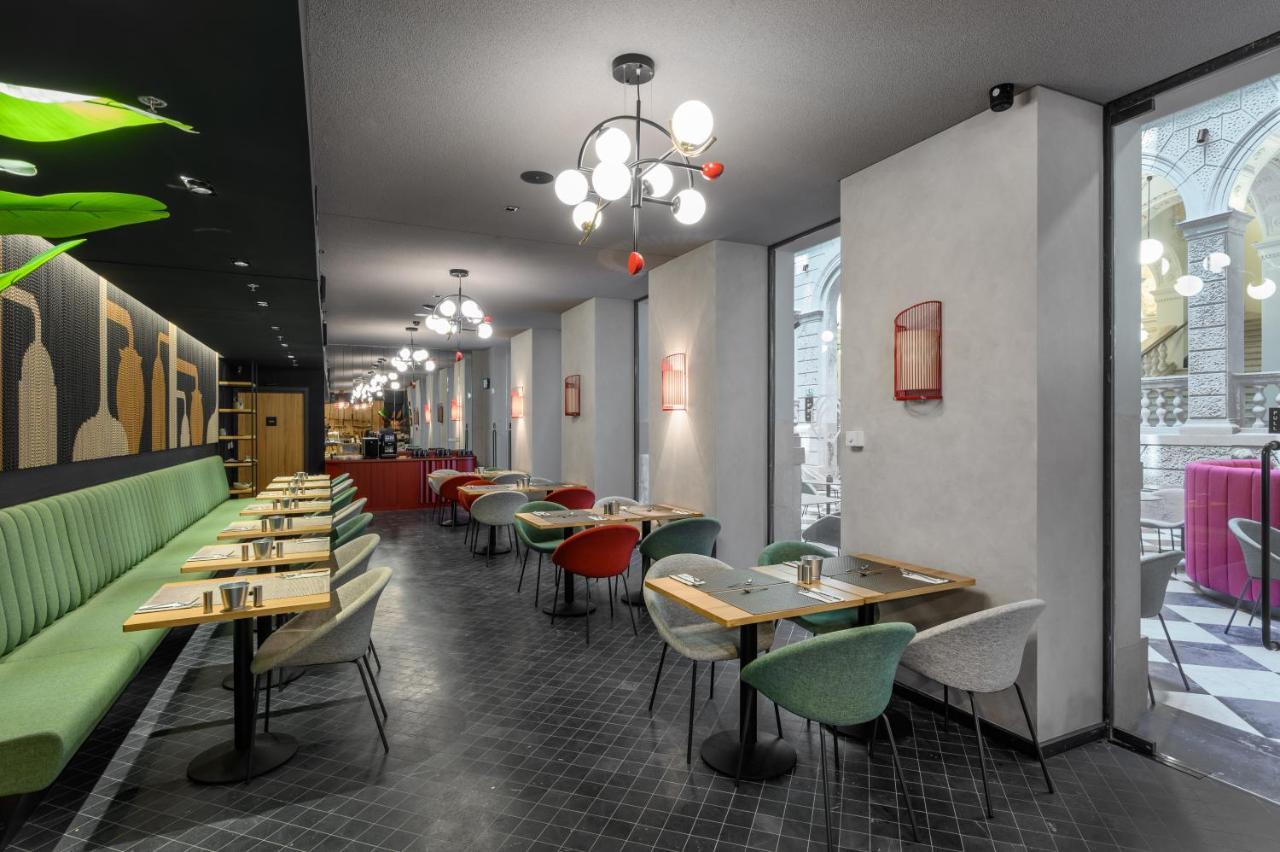 Hotel Oktogon Haggenmacher By Continental Group Budapest Luaran gambar