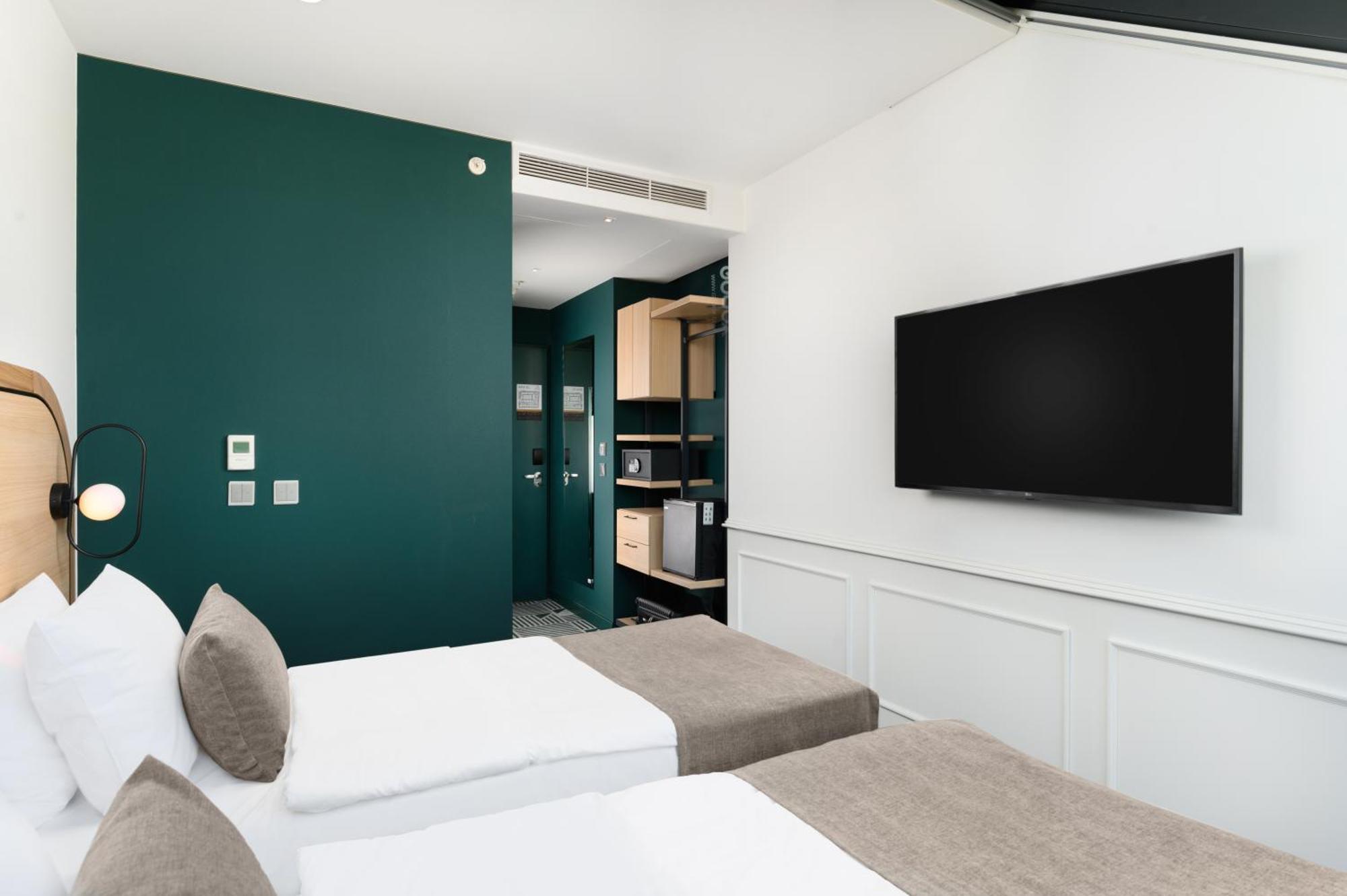 Hotel Oktogon Haggenmacher By Continental Group Budapest Luaran gambar