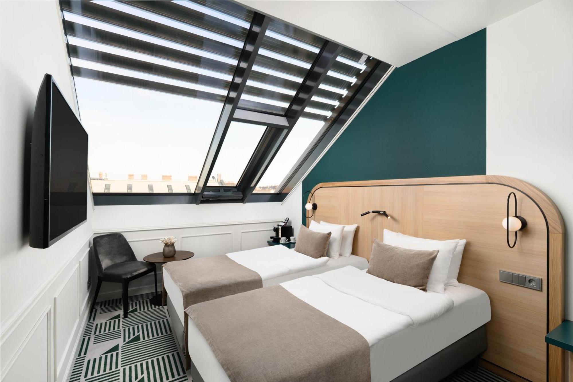 Hotel Oktogon Haggenmacher By Continental Group Budapest Luaran gambar