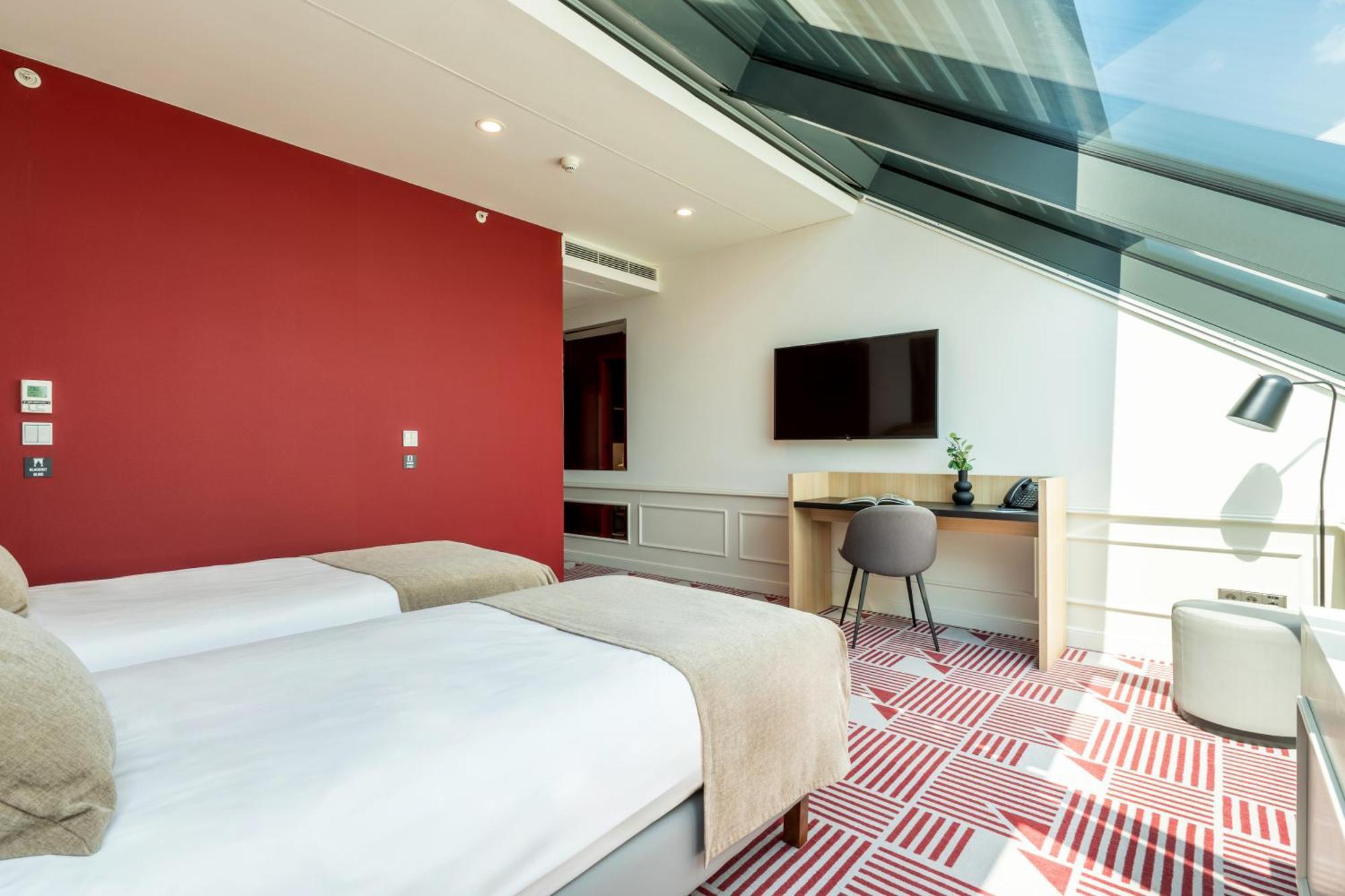 Hotel Oktogon Haggenmacher By Continental Group Budapest Luaran gambar